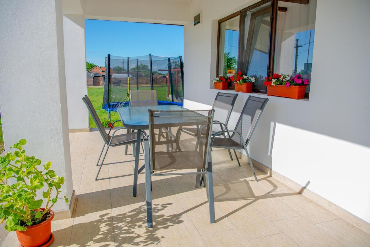 Ferienwohnung Family House Pristol Exterior foto